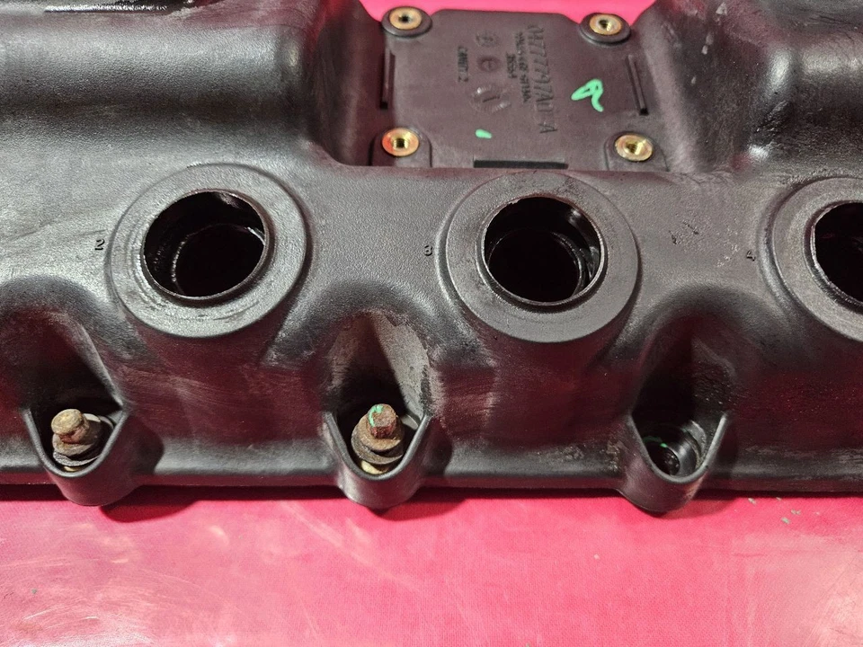 2002-2008 Mini Cooper Base / S Coupe SUPERCHARGED Engine Rocker Valve Cover - Image 3 of 4