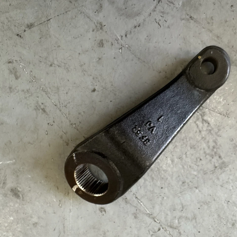 Оригинальный рычаг рулевого управления Mopar Pitman для взлета 2014-2024 Ram 2500 3500 68175400AA - Изображение 2 из 4