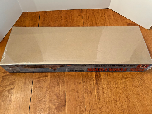 USS YORKTOWN WWII U.S. NAVY AIRCRAFT CARRIER 1/525 MODEL KIT LINDBERG #70286 - Picture 5 of 5