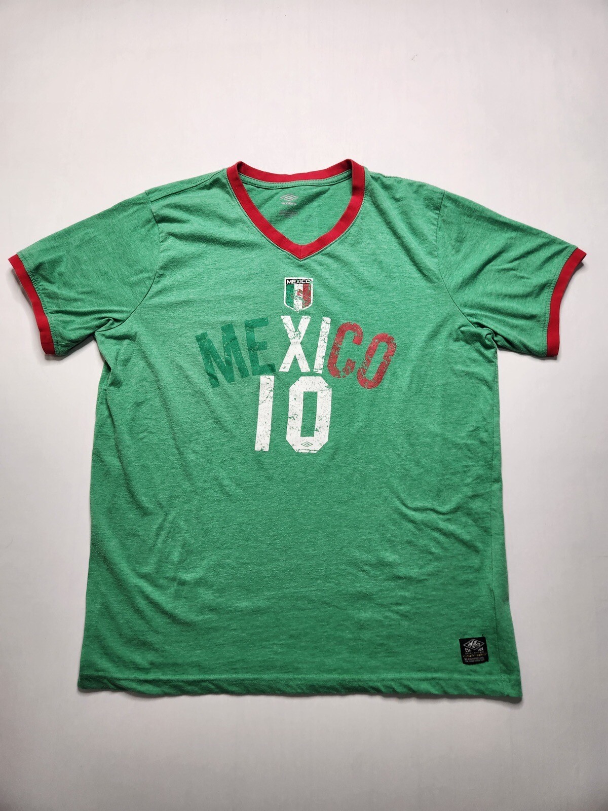 Umbro Men's Mexico Soccer Shirt Large