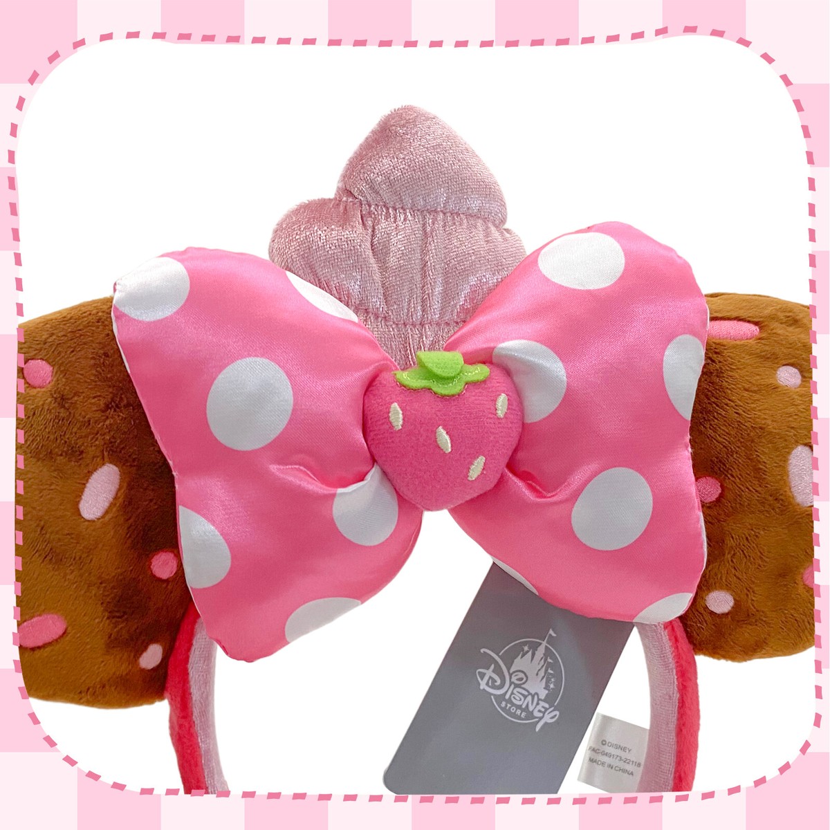 Disney-Parks Minnie Mouse Strawberry Cupcake Munchlings Ears  display picture 3
