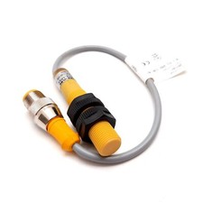 Turck BC3-S12-AP6X Capacitive Proximity Sensor, 3mm, 10-30VDC, PNP N/O 4-Pin M12