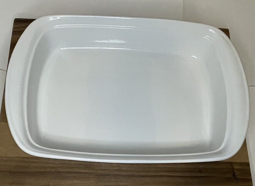 CorningWare French White 9” X 13” Casserole Roaster Lasagna Baking Dish