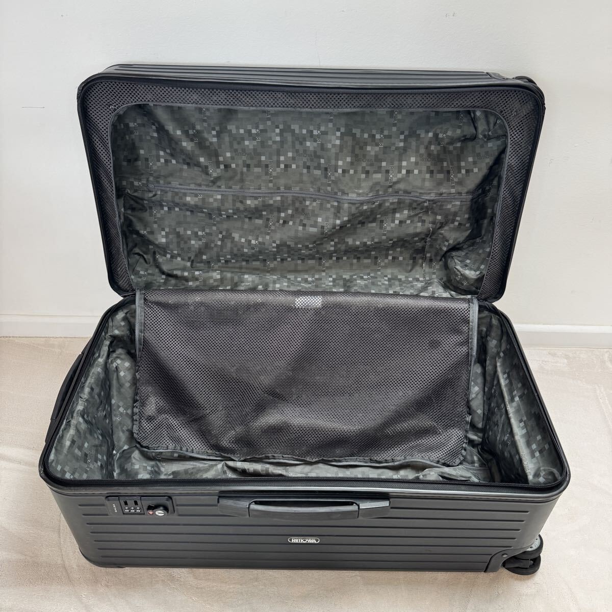 Rimowa Salsa Sport Trunk Plus 103L Black 4 wheels Carry Case