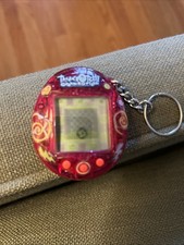 Tamagotchi Connection V1 2004 Transparent Pink Sparkle Vintage Y2k