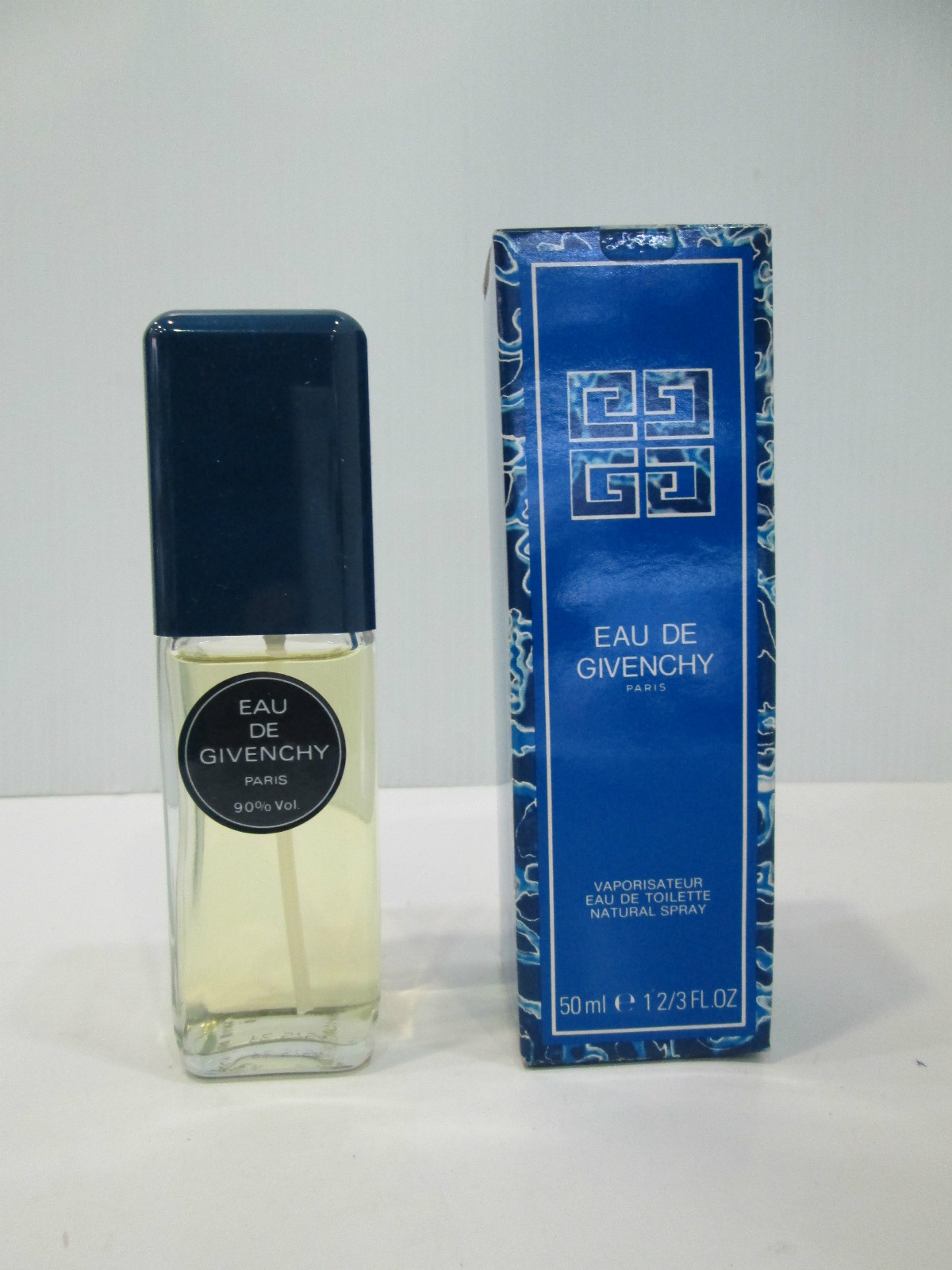 eau de givenchy paris