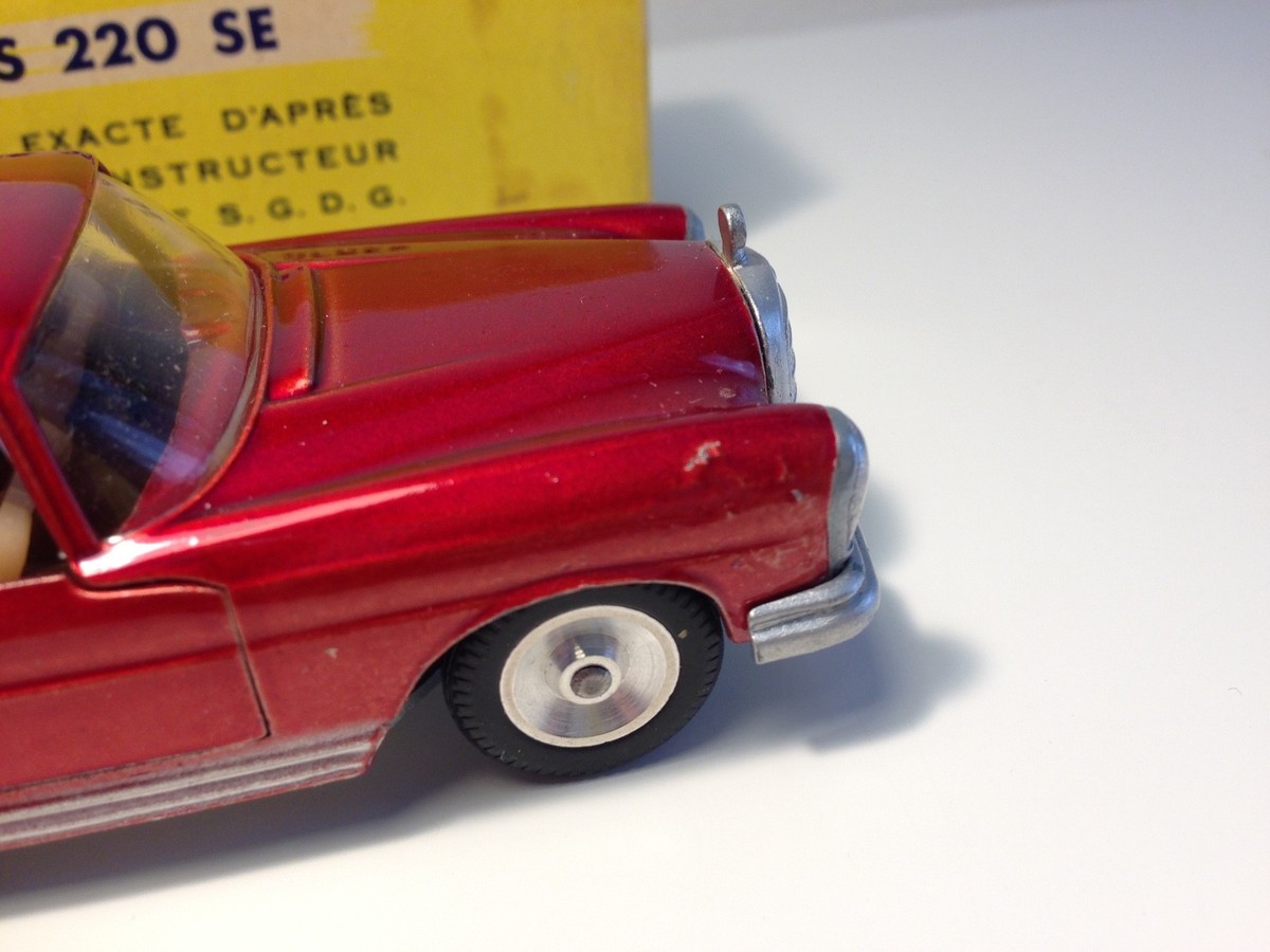 1/43 SOLIDO 126 MERCEDES BENZ 220 SE | eBay