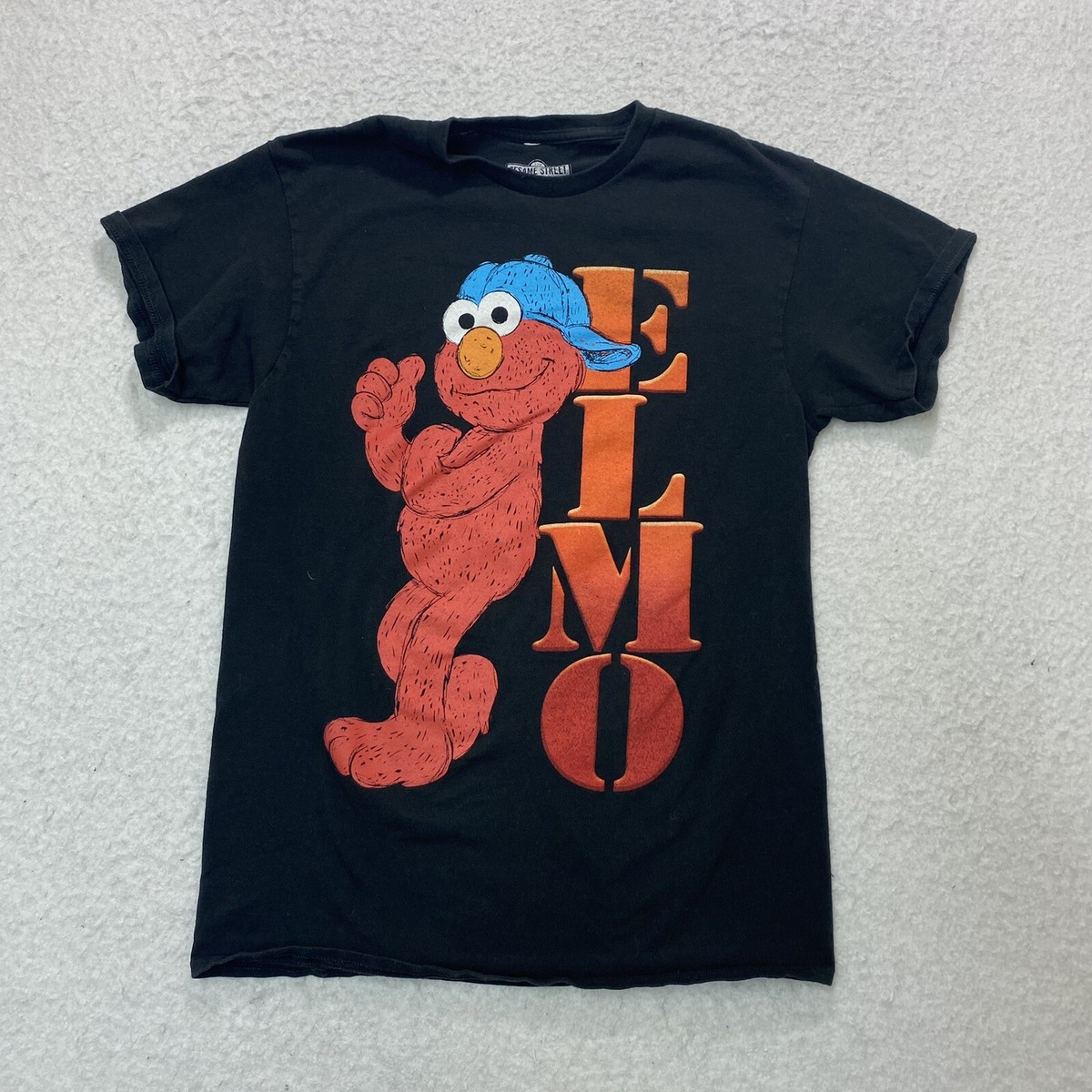 Sesame Street Mister Cool Elmo Spell Out T Shirt Mens M