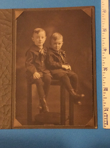 Antique Photo Package-Young Brothers In Fancy Suits By HJ Ritter Co.- Excellent - Picture 2 of 6