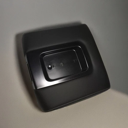22881398 For 14-17 Chevy Silverado Sierra Middle Seat Black Console Armrest Lid - Picture 9 of 10