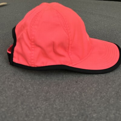 Nike Featherlight Hat Women Strapback Hot Pink Running Golf  display picture 1