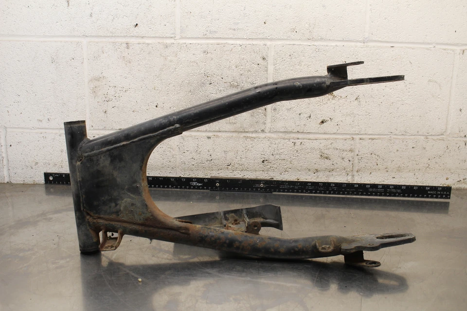 Kawasaki 440 LTD KZ440D 1981 cinturón basculante trasero brazo de suspensión A414 Foto 4 de 4