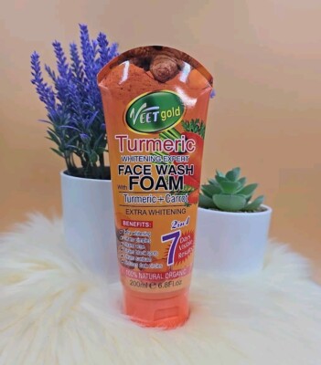 Veet Gold Turmeric Whitening Extract Face Wash Foam + Carrot