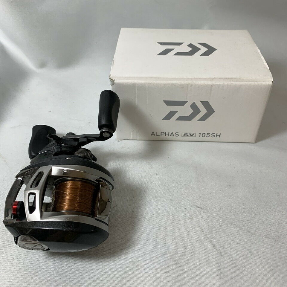 Daiwa Alphas Sv 105 Sh Bait Casting Reel Used with Box F/S Daiwa Alphas Sv 105 Sh Bait Casting Reel Used with Box F/S