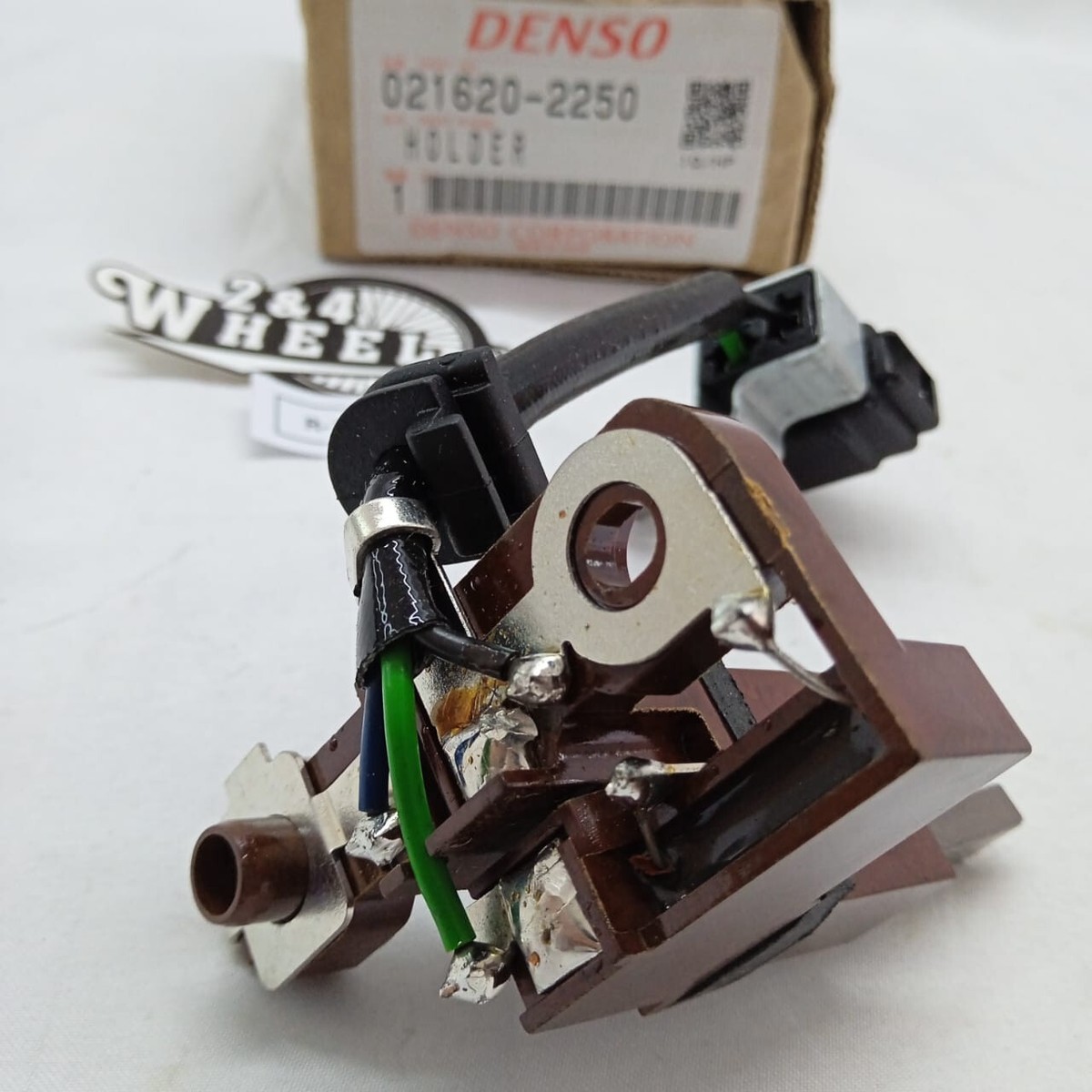 Denso Alternator 14V Brush Box Holder For Daihatsu Toyota 021620
