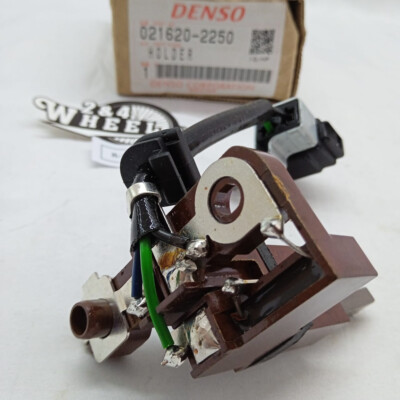 パーツ DENSO 021600-1561 Denso Alternator 14V Brush Box Holder For Daihatsu Toyota 021620