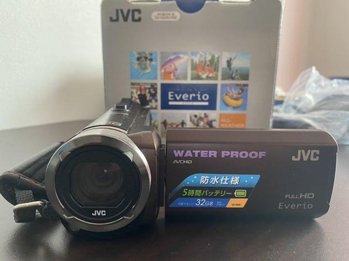Victor・JVC GZ-R300-T