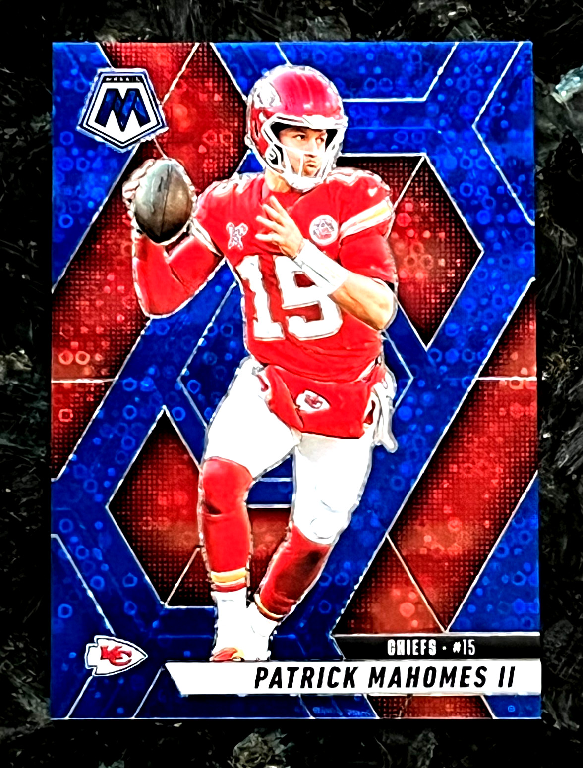 Patrick Mahomes II 2025 Panini Mosaic Blue Disco 68/99 Kansas City Chiefs #200