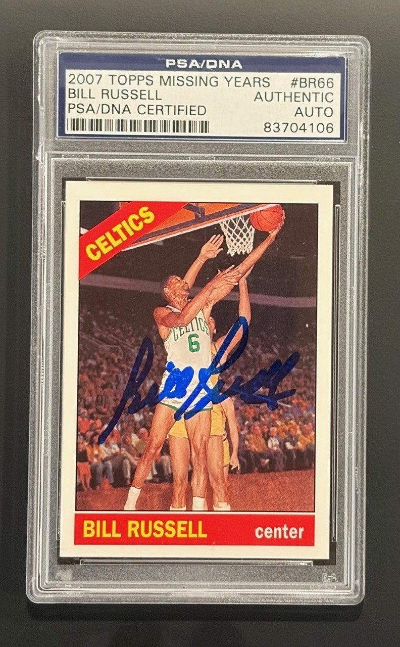 Bill Russell 2007 Topps Missing Years #BR66 PSA DNA Auto