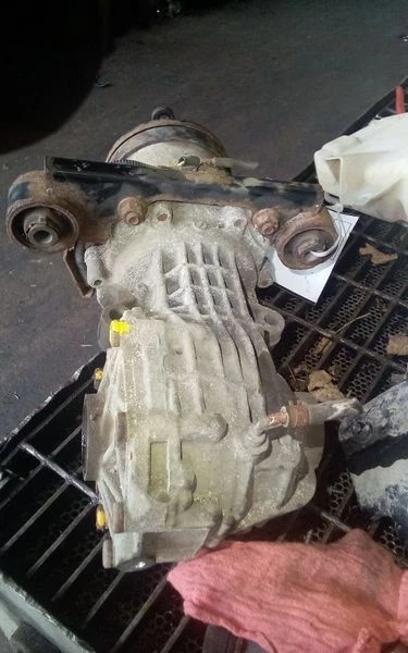 Nissan Pathfinder 2013-2015 2:466 eje trasero diferencial conjunto fabricante de equipos originales Foto 2 de 3