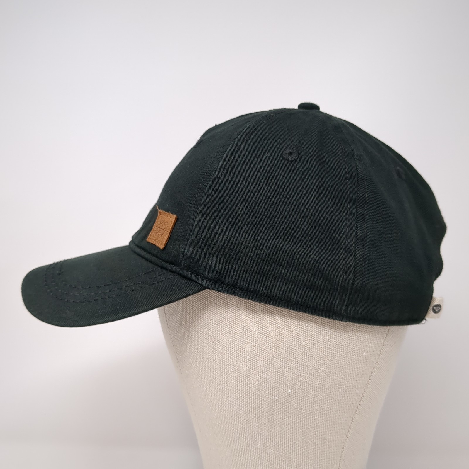 Roxy Strapback 5 Panel Cap Black One Size Adjusta… - image 3