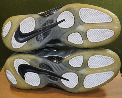 Nike Air Foamposite Pro 'Silver Surfer' (Size 9) Excellent Condition* 616750-004 - Picture 8 of 12