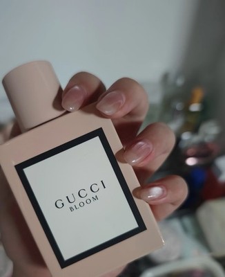 Gucci Bloom Eau de Toilette Spray 1.6 fl oz 50 mL Regular Size