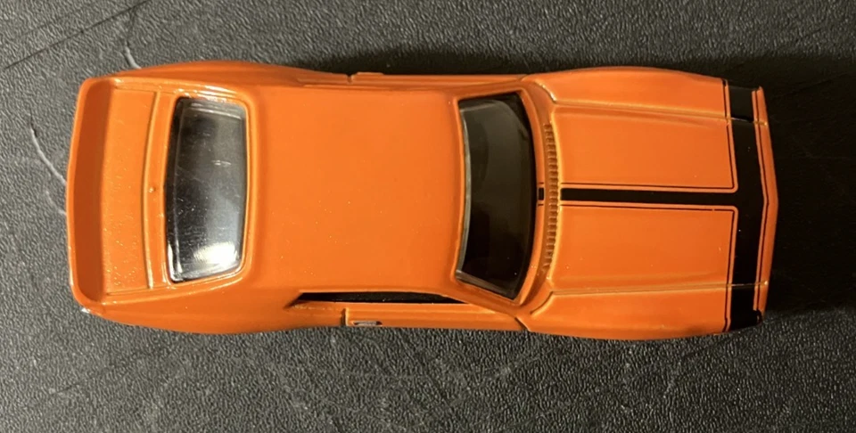 Orange AMC Javelin AMX - Hot Wheels 2009 New Models 16/42 1:64 Diecast CLEAN NM - Image 2 of 4