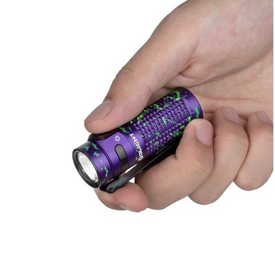 Olight Baton 4 Premium Nocturnal Sentinel Flashlight, Charging
