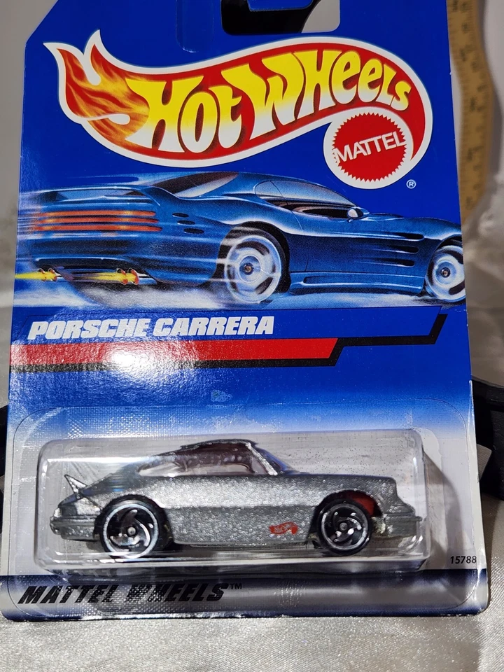 风火轮保时捷 Carrera 银色 1: 64 金属底部全新 1998 年第一版 — 第 3/4 张图片