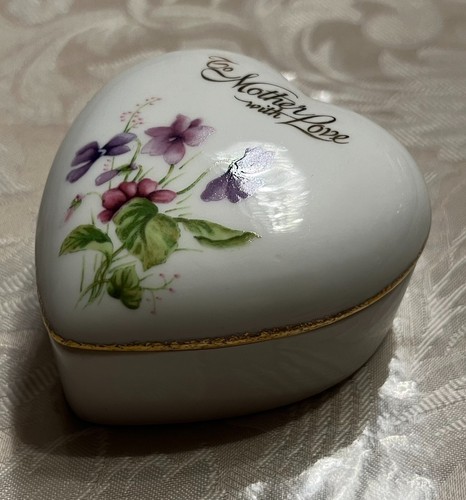Vintage Lefton Heart Trinket Box "To Mother with Love" - Picture 3 of 4
