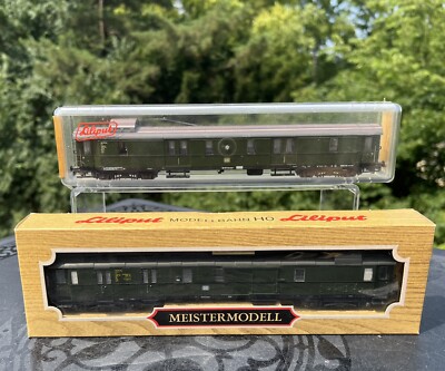 Pair of Liliput HO Gauge German Federal Railroad Baggage Cars - Never Ran - Box