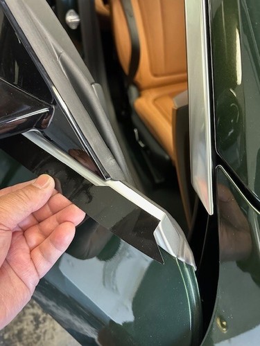 Chrome Delete Vinyl Overlay fitting the 2020-2025 Nissan Sentra (B18) - Picture 5 of 5