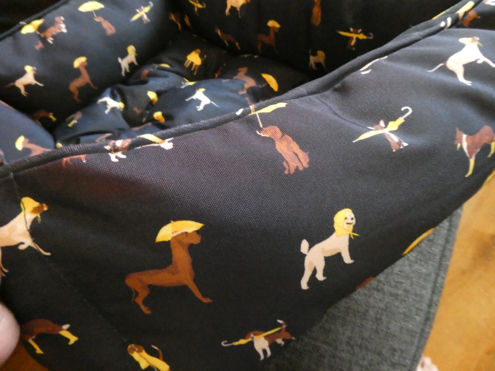 Joules Dog Print Box Bed Size Medium Superb Condition Freshly Washed eBay