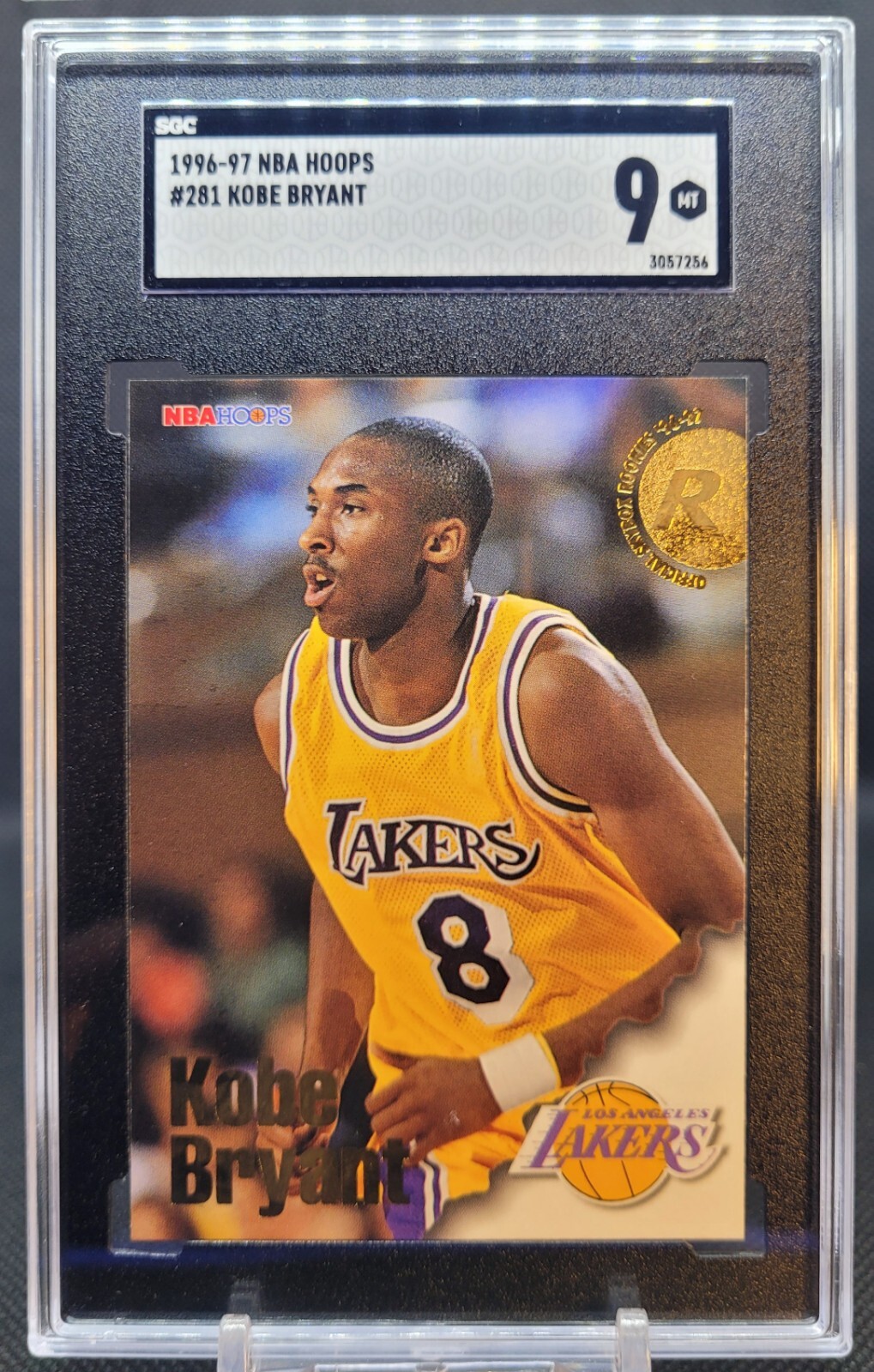 1996 Hoops KOBE BRYANT RC ROOKIE #281 LA Lakers SGC 9 HOF