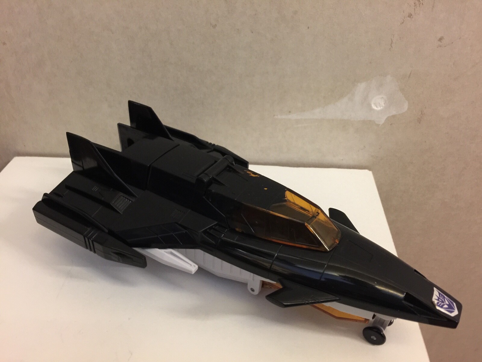 Picture 2 of 6