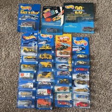 LOT OF 30 VINTAGE HOT-WHEELS RARE VARIANTS BLUE CARDS SPECIAL  FIRST EDITIONS