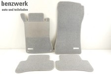 Mercedes W213 4x Fußmatte RIPS grau ORIGINAL NOS ?? Mercedes W213 4x Fußmatte RIPS grau ORIGINAL NOS ??