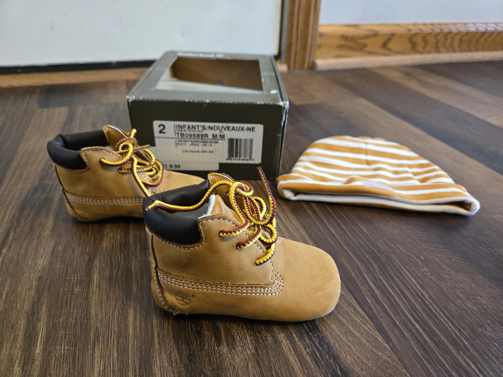 PONY Stivaletti Timberland culla neonato taglia 2 con cappello abbinato