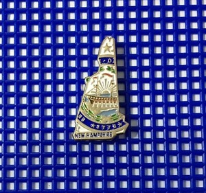 NEW HAMPSHIRE State Flag Map Outline Shaped Travel Souvenir Enamel Lapel Hat Pin