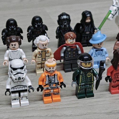 Lot of 20 Lego Minifigures Harry Potter Star Wars Avengers Speed Champions + - Picture 3 of 13