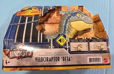 Jurassic World Dominion - Velociraptor Beta Uncaged Toy Dinosaur