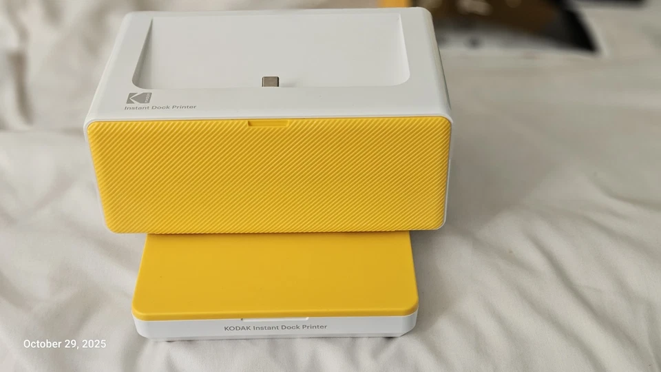 Kodak Instant Dock Photo Printer PD460 4" x 6" Prints Bluetooth with power cord - Image 3 of 4