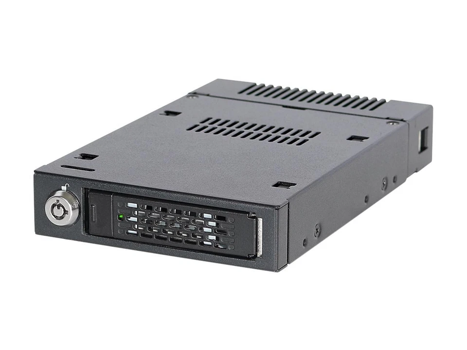 ICY DOCK ToughArmor MB601M2K-1B M.2 PCIe NVMe SSD Mobile Rack for External 3.5" - Image 3 of 4