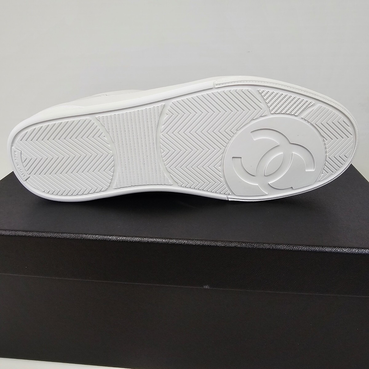 Chanel 23S G45085 white sneakers runners trainers 37.5 and 38.5