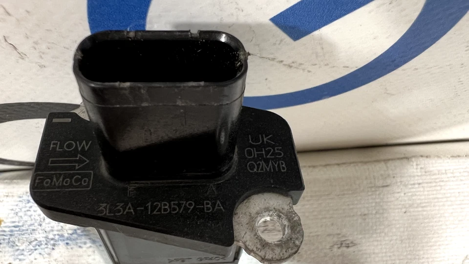 🔥 Sensor de flujo de aire másico OEM Motorcraft para ASTON MARTIN V8 VANTAGE 3L3A12B579BA Foto 2 de 4