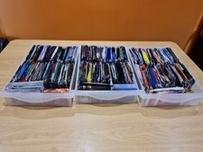 Tausende leere Sammelkarten Pakete 80er 90er 00er Retro Upcycle Projekt
