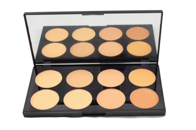 Amazon Com Makeup Revolution Cover Conceal Concealer Palette