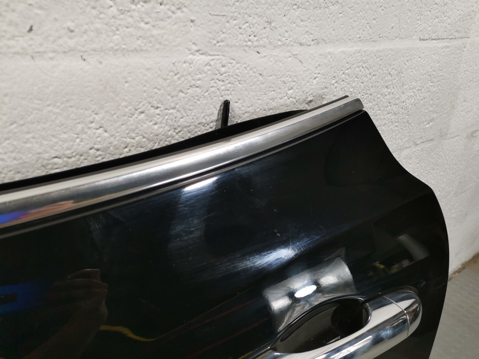 Maserati Ghibli RWD 2017 3.0 L Auto Rear Left Driver Side Door Shell Black Color