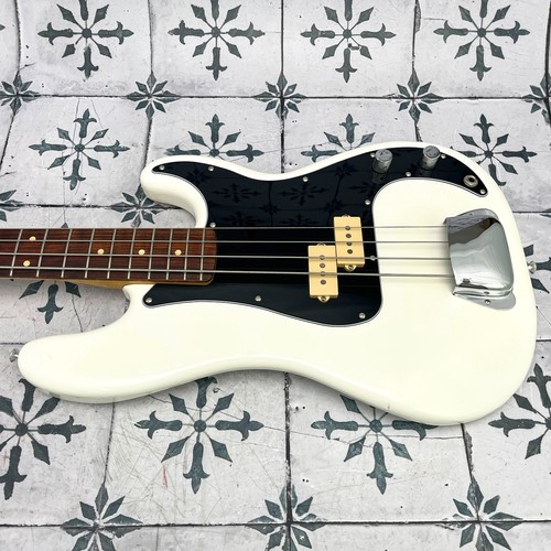 Fender Player Precision Bass with Pau Ferro Fretboard • 8.44 lb #13294